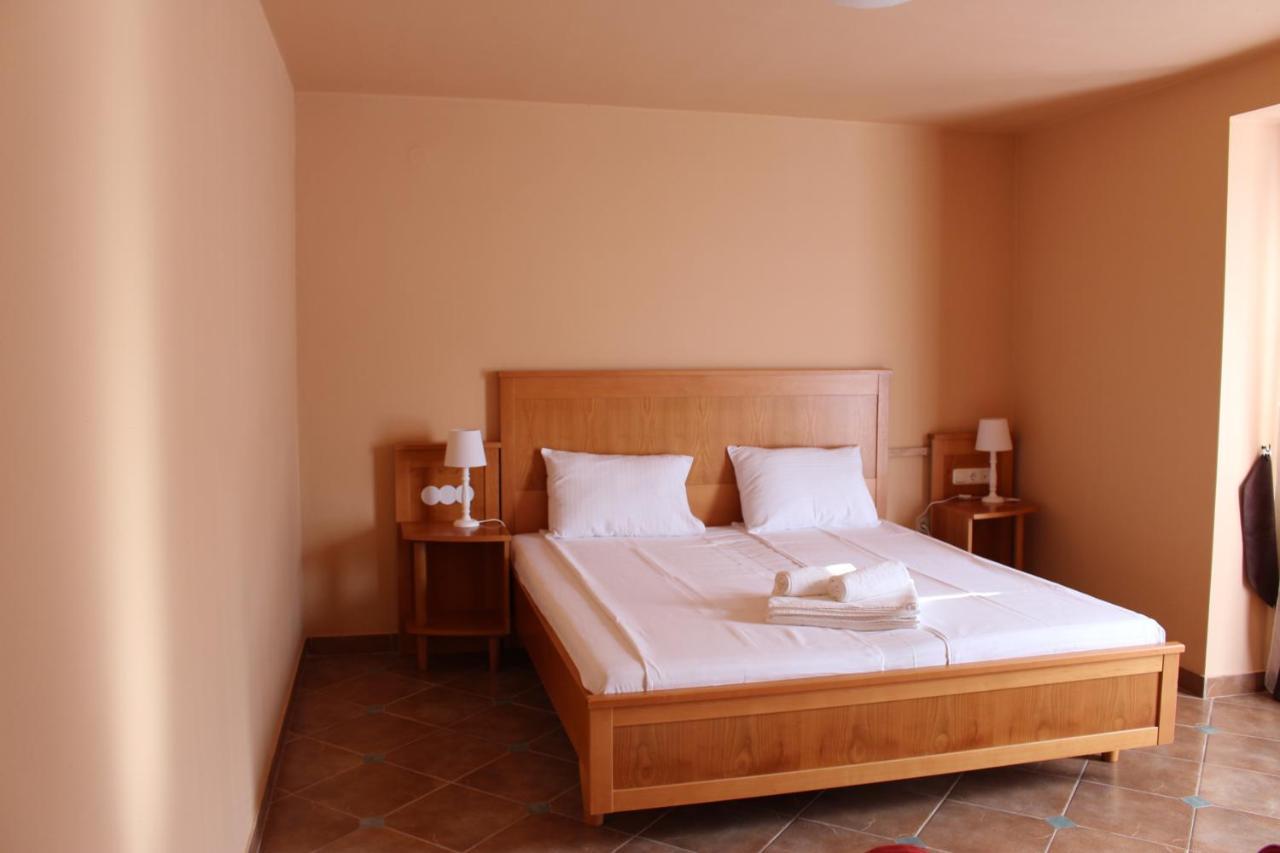 Rooms Cristian Deva Zewnętrze zdjęcie